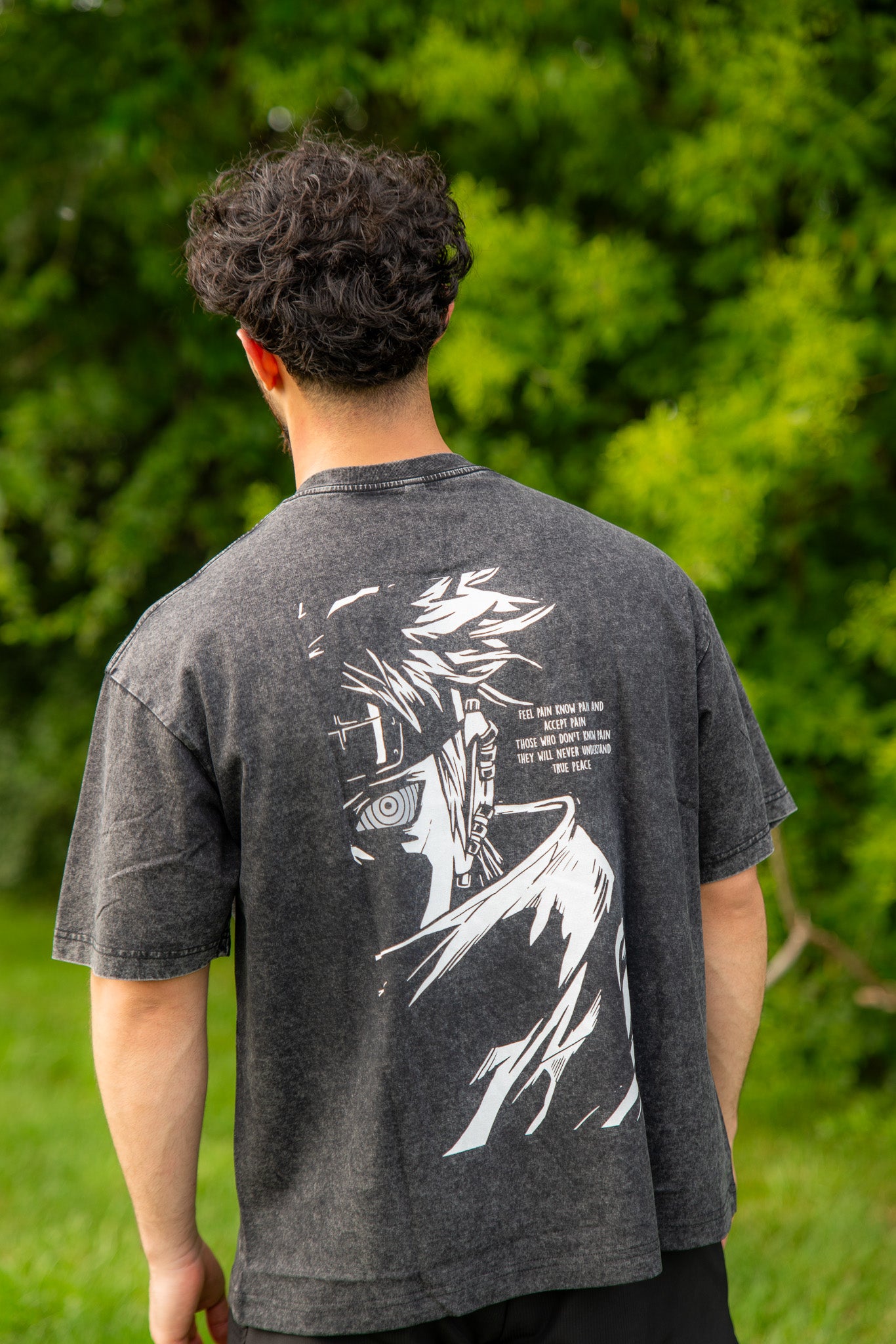 PAIN TEE